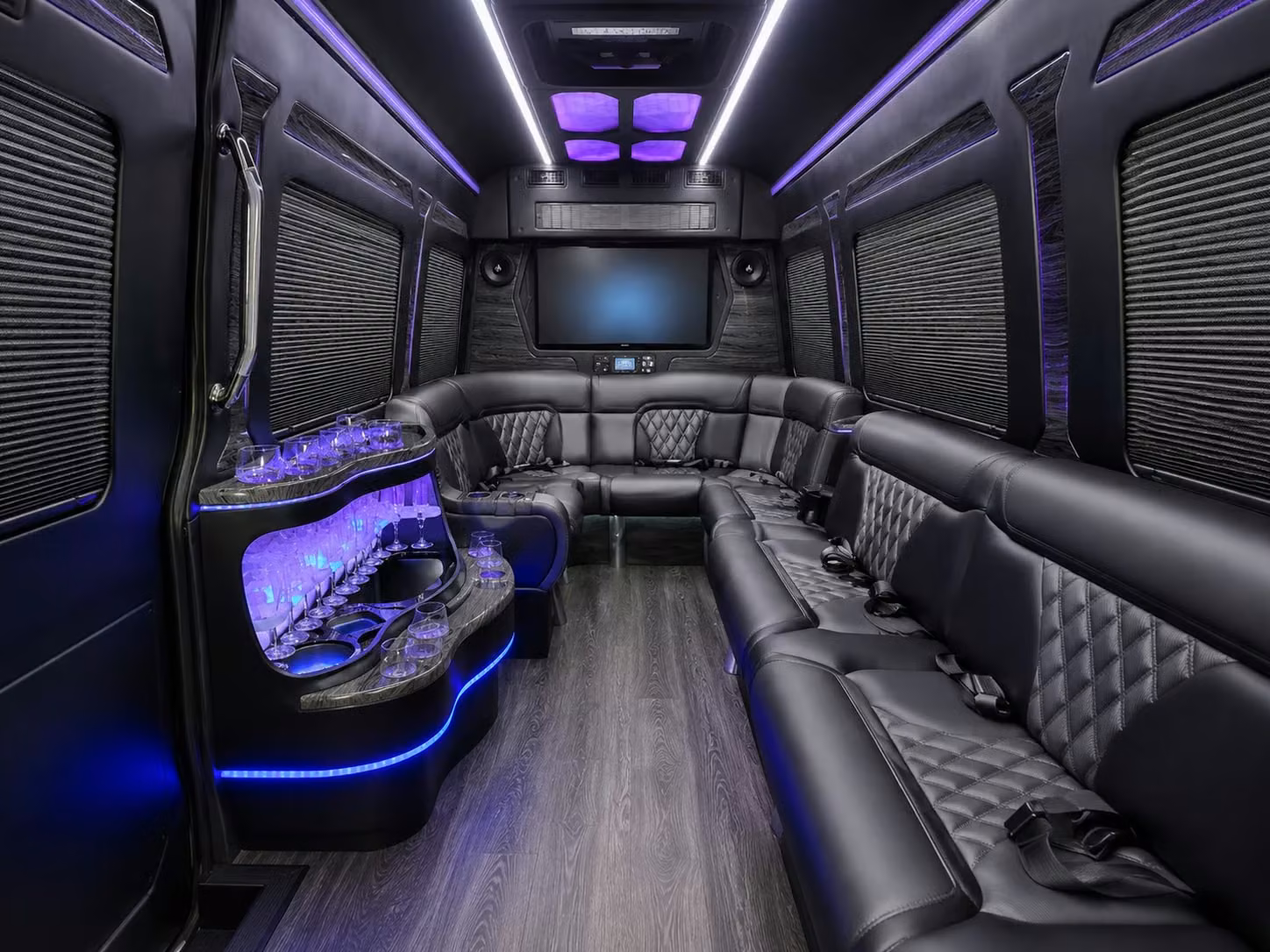 airport and cruise shuttle transportation near oakland park