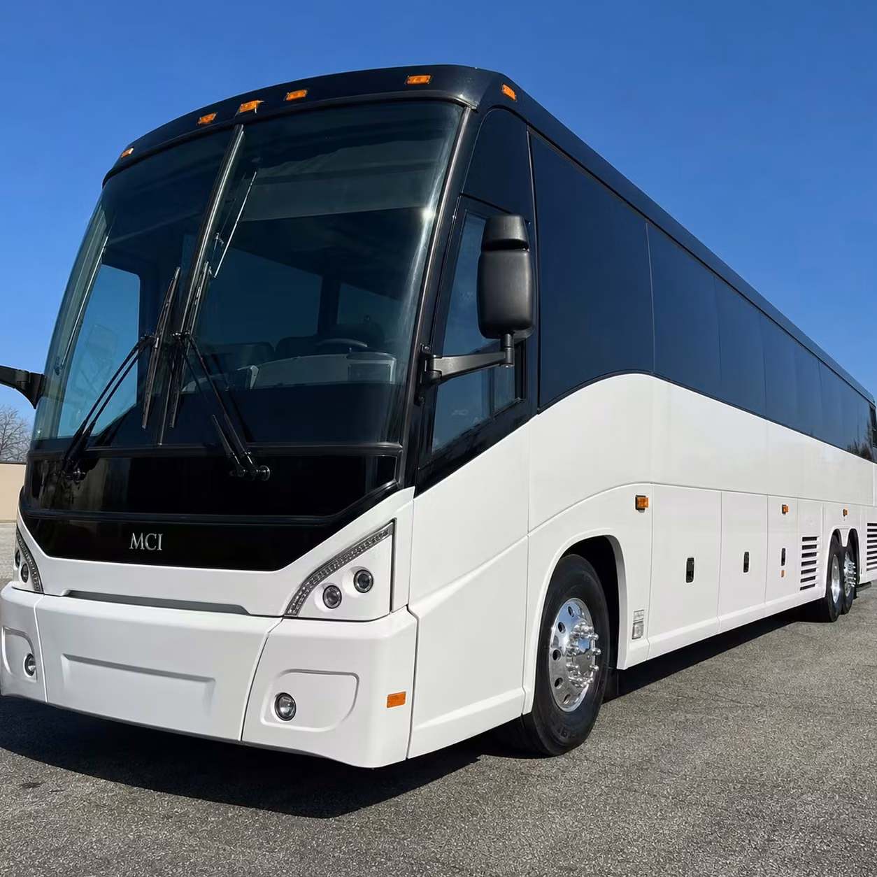 heading outside oakland park you can still compare airport transportation options