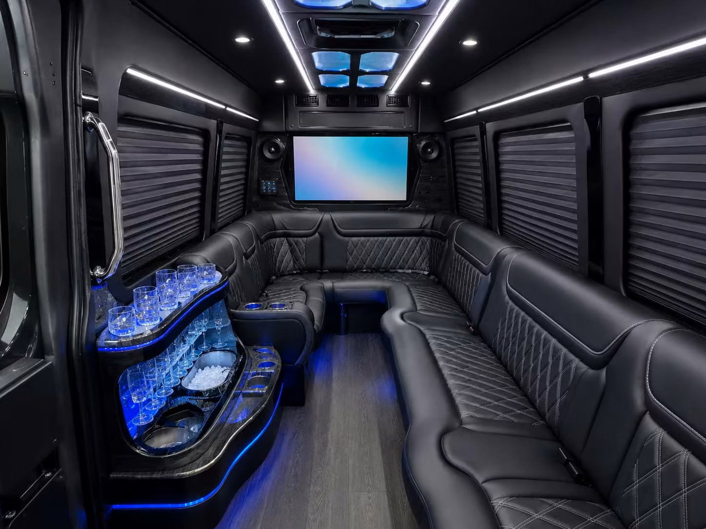 one search for your oakland park group trip